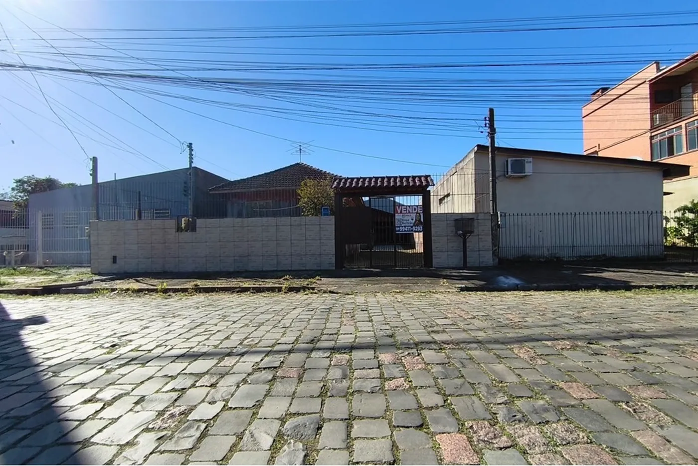 MC 500 Lote 612531059-63 - Remax MC3 Exclusividades