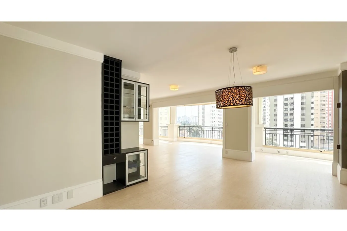 BP 558 Apto 601301082-15 - Remax Studio 76 Exclusividades