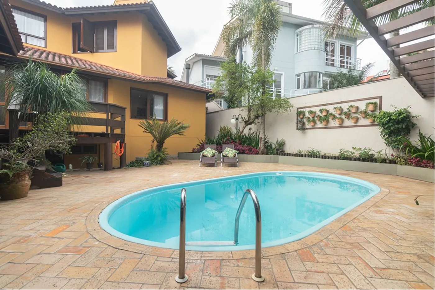 JPLP 111 Casa 590441045-72 - REMAX Dream On II Exclusividades