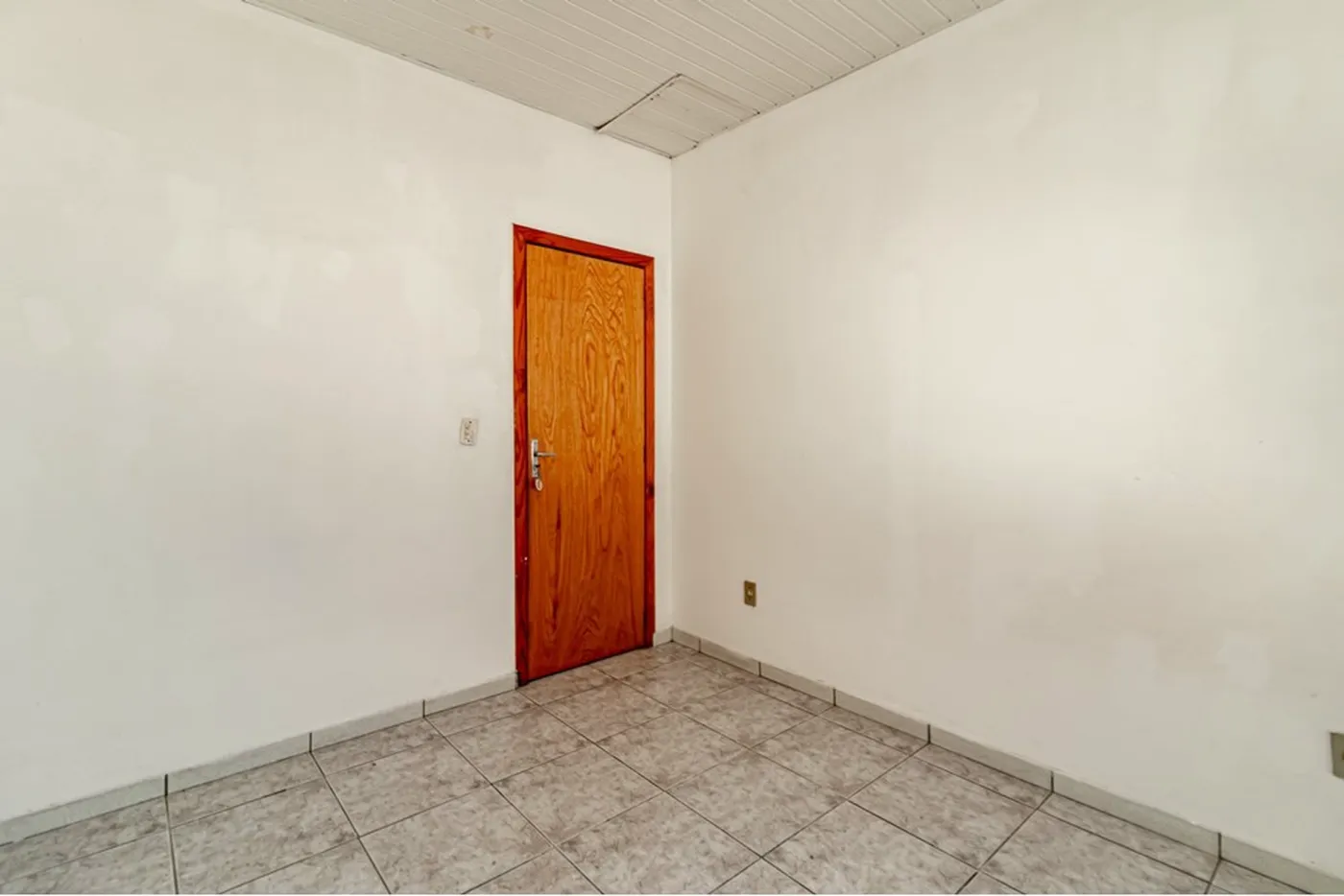 VISP 123 Casa 612491033-29 - REMAX Trend Exclusividades