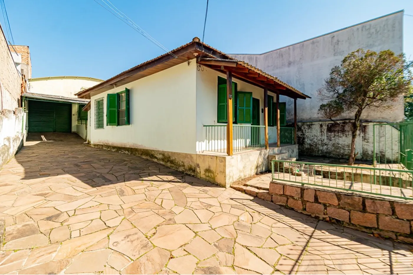 VISP 123 Casa 612491033-29 - REMAX Trend Exclusividades