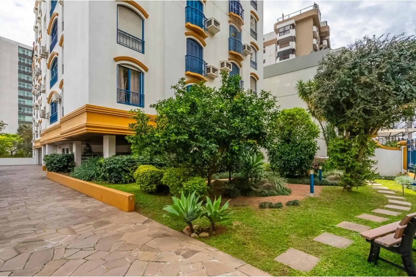 MSAG 1122 Apto 610371006-44 - REMAX Rocket Exclusividades