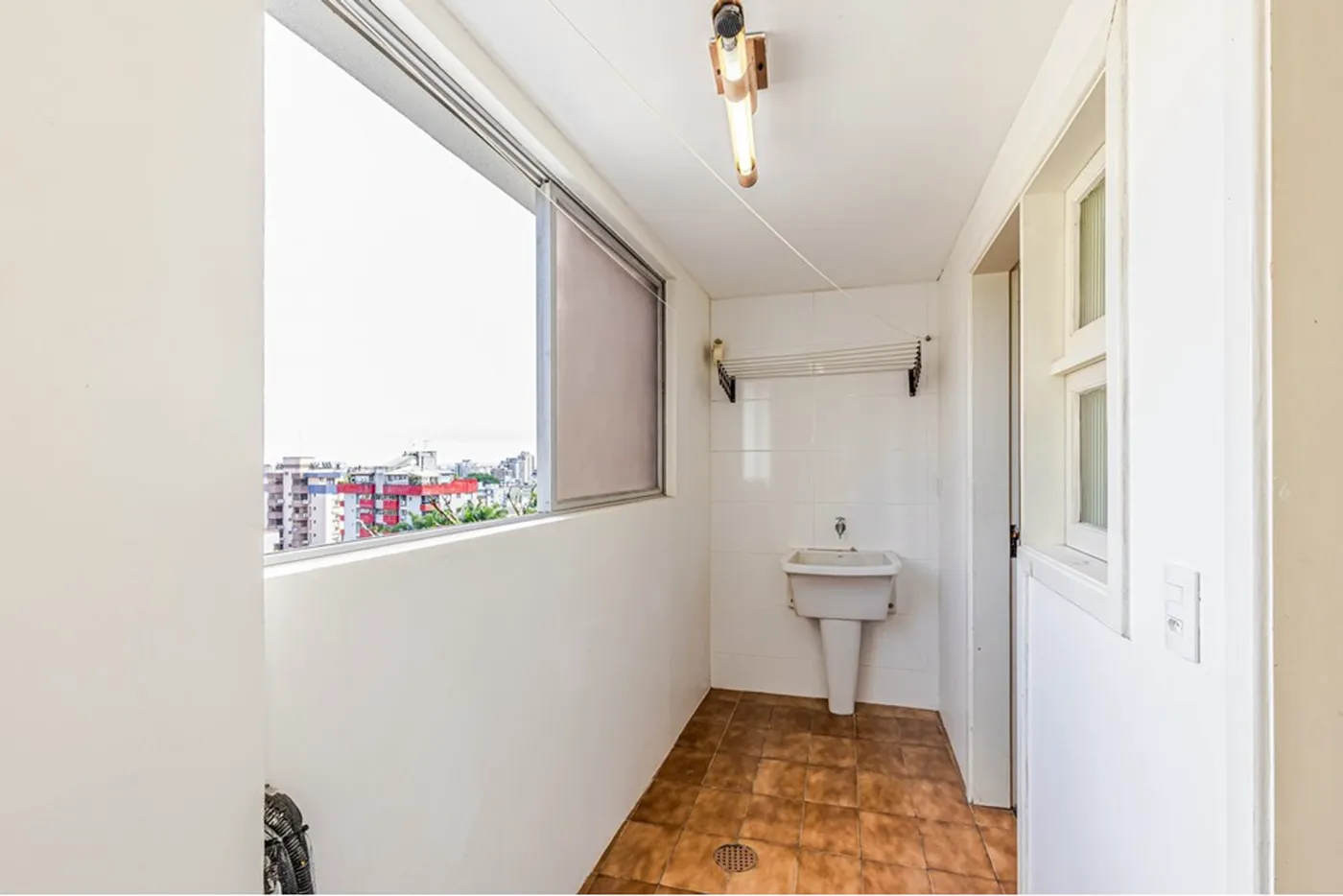 MSAG 1122 Apto 610371006-44 - REMAX Rocket Exclusividades