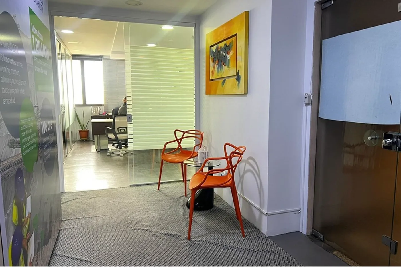 CBVDM 420 Sala 601361051-42 - REMAX Trio Exclusividades