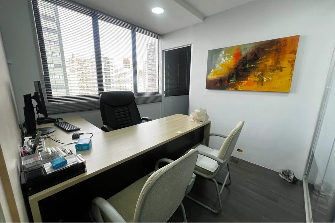 CBVDM 420 Sala 601361051-42 - REMAX Trio Exclusividades