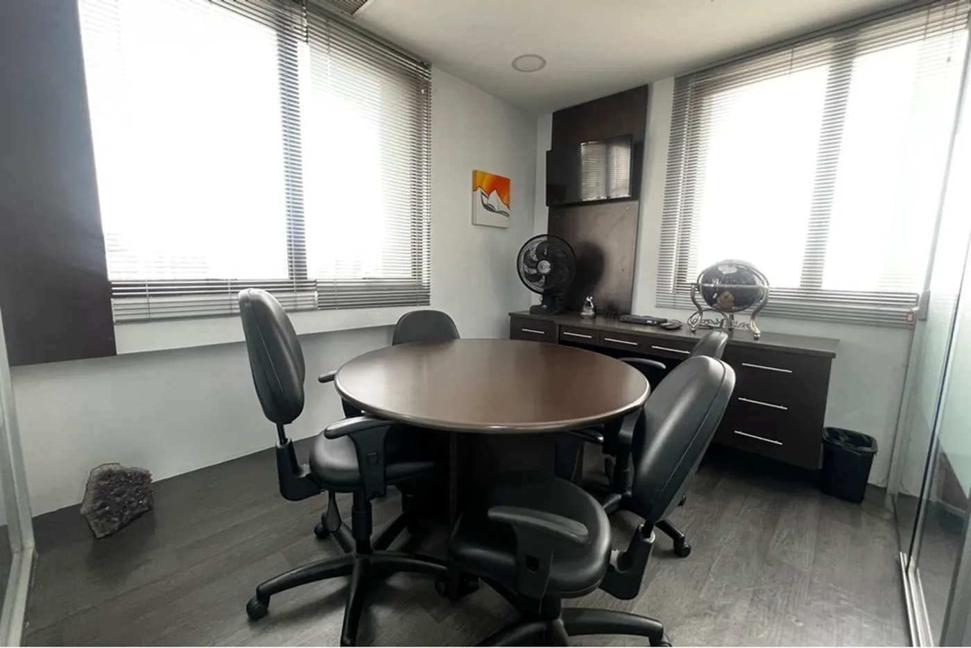 CBVDM 420 Sala 601361051-41 - REMAX Trio Exclusividades