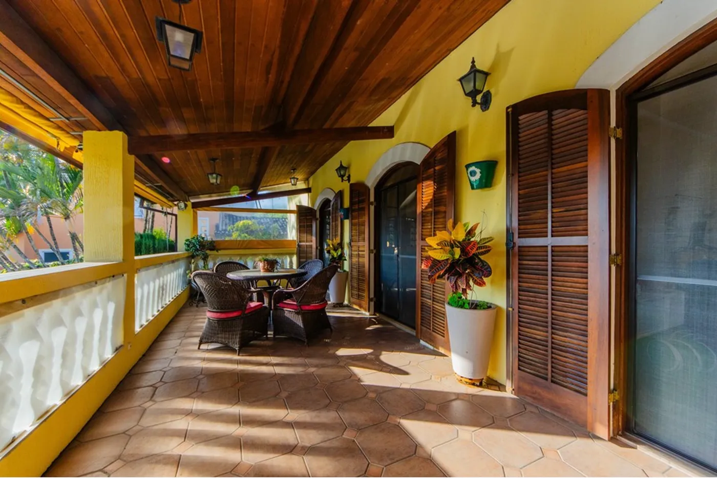 GVF 3600 601371005-24 - REMAX Boutique Exclusividades