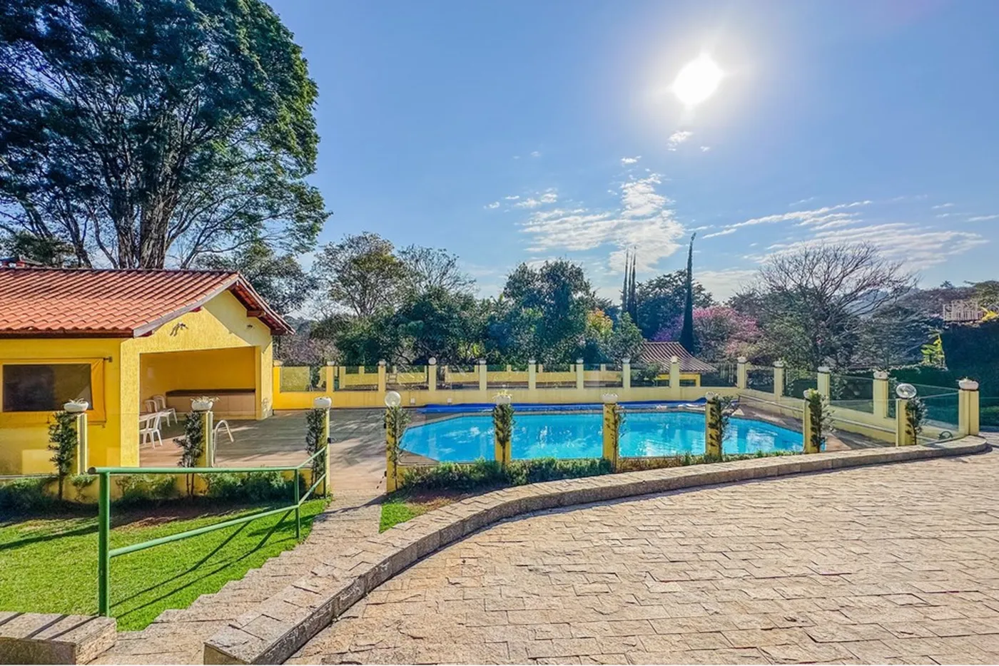 GVF 3600 601371005-24 - REMAX Boutique Exclusividades