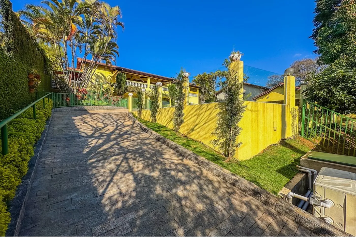 GVF 3600 601371005-24 - REMAX Boutique Exclusividades