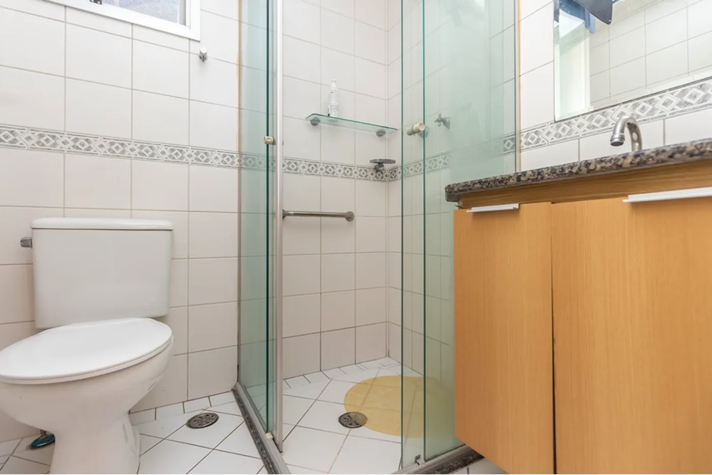 CBEB 755 Apto 601371096-8 - REMAX Boutique Exclusividades