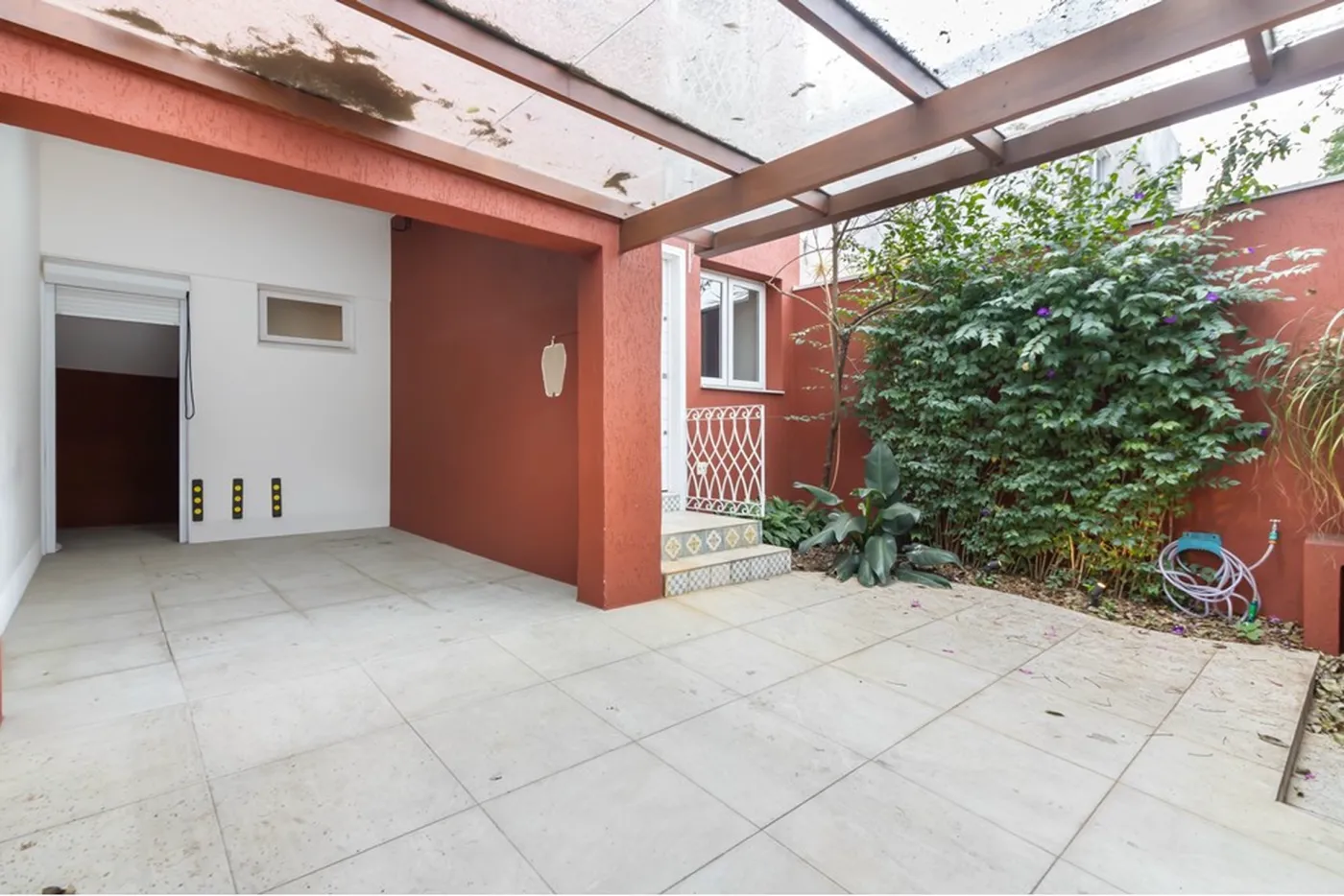 VMBL 387 Casa 601481024-19 - REMAX Comunità Exclusividades
