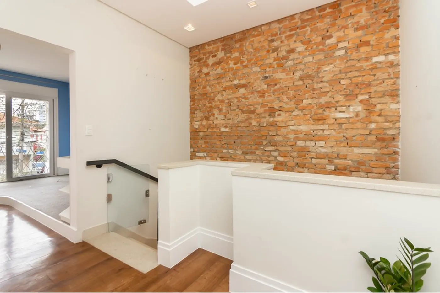 VMBL 387 Casa 601481024-19 - REMAX Comunità Exclusividades