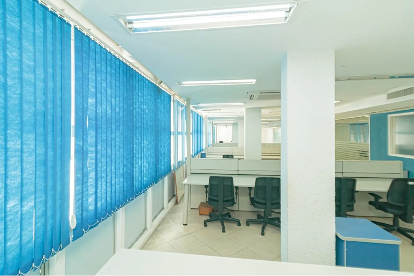 SDODO 60 Sala 610221045-32 - REMAX Donno Exclusividades