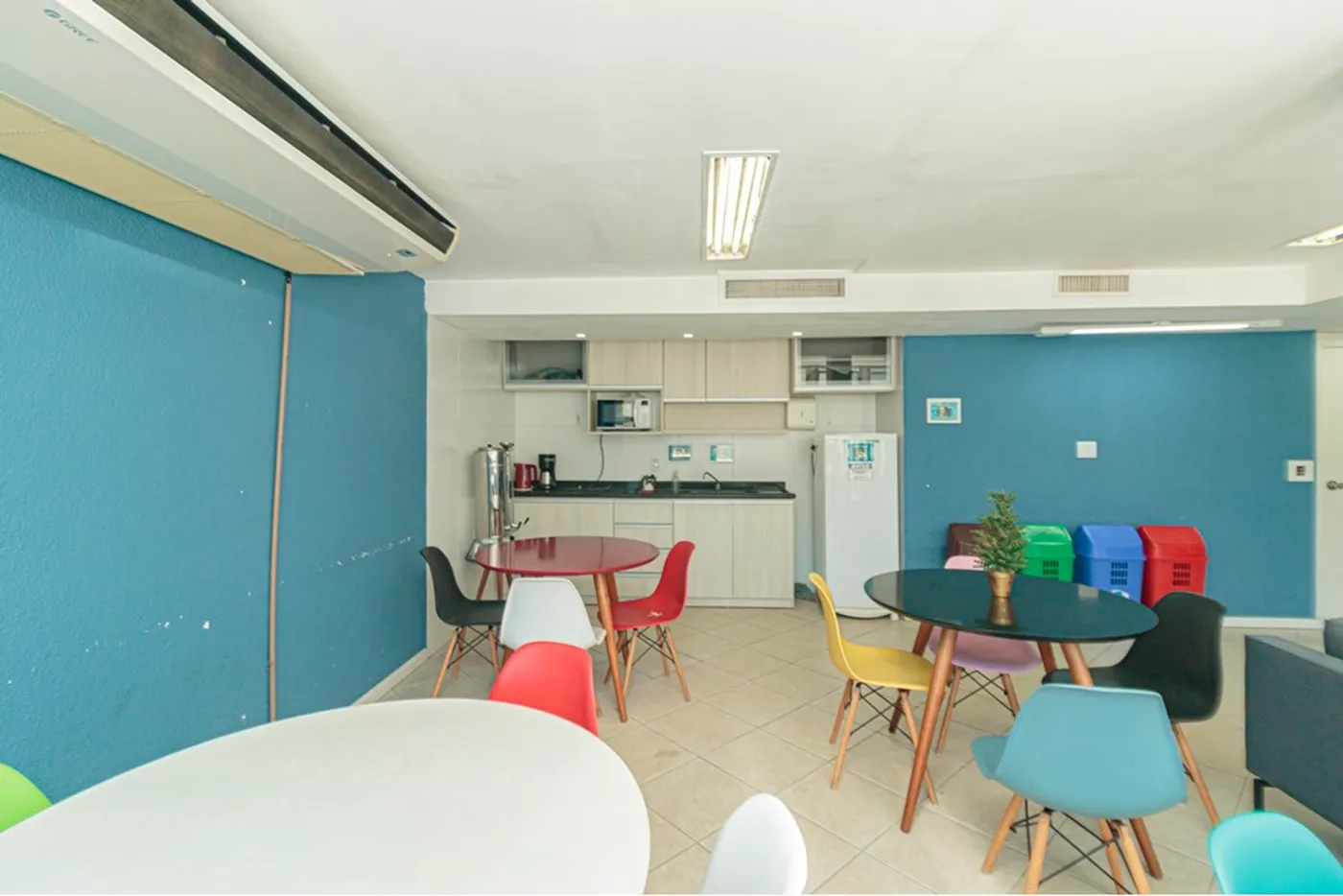 SDODO 60 Sala 610221045-32 - REMAX Donno Exclusividades