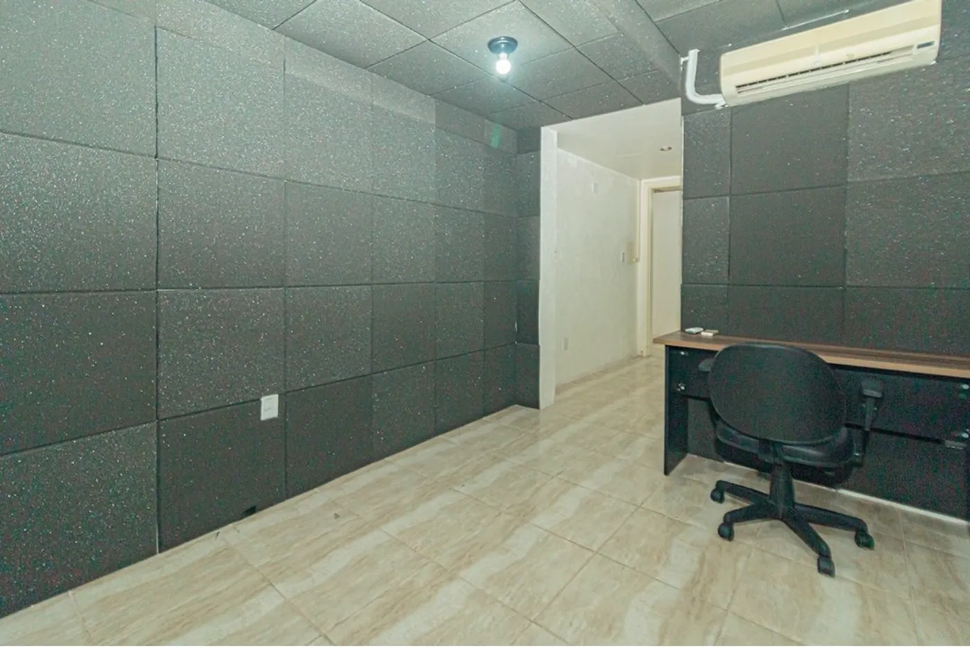 SDODO 60 Sala 610221045-32 - REMAX Donno Exclusividades