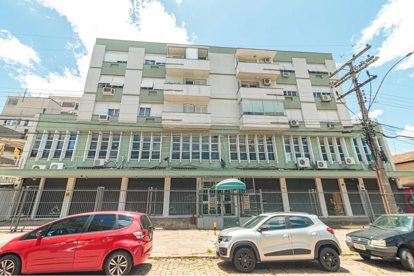 SDODO 60 Sala 610221045-32 - REMAX Donno Exclusividades