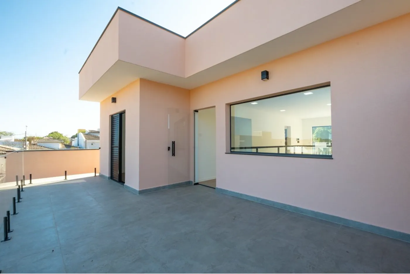 MMTFR 245 690591033-96 - REMAX Máxima Exclusividades
