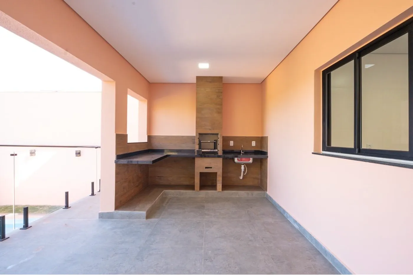 MMTFR 245 690591033-96 - REMAX Máxima Exclusividades