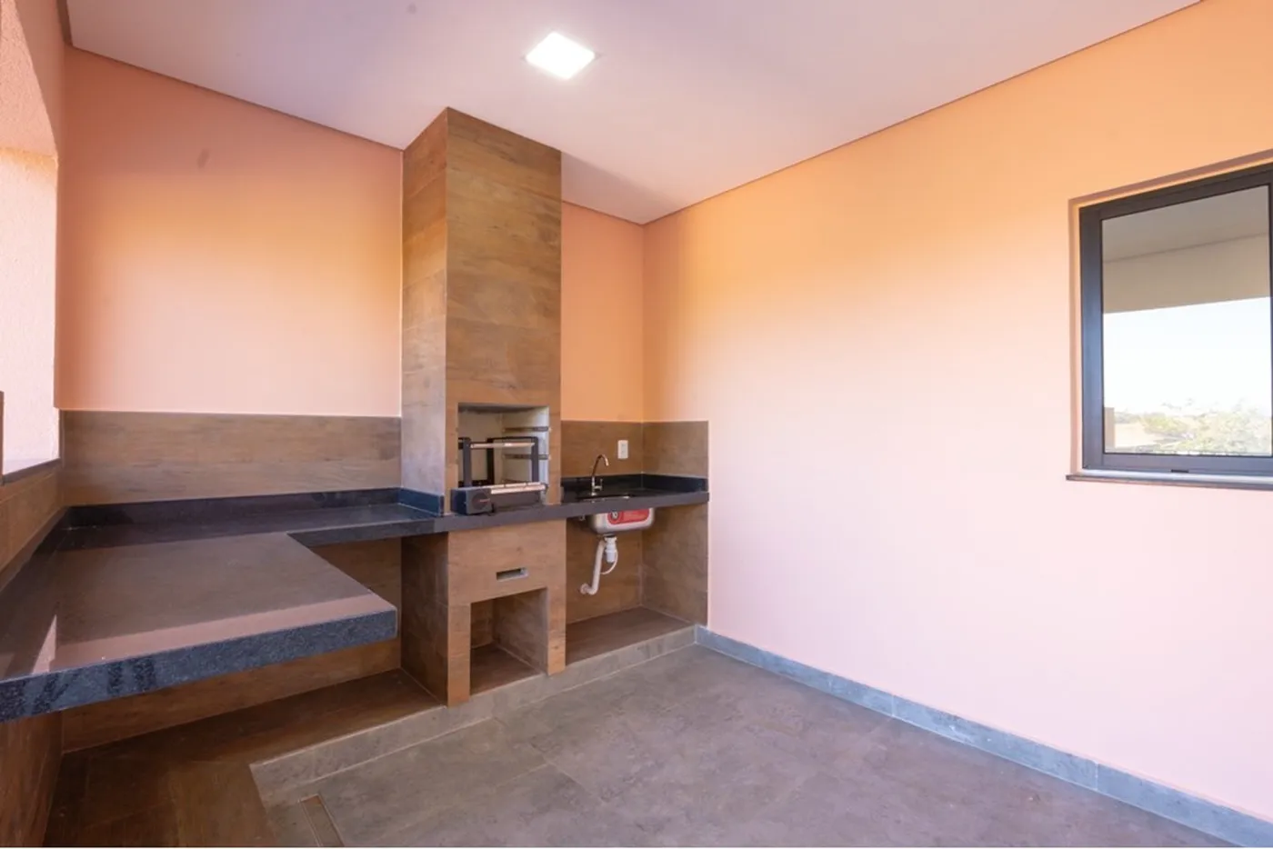 MMTFR 245 690591033-96 - REMAX Máxima Exclusividades