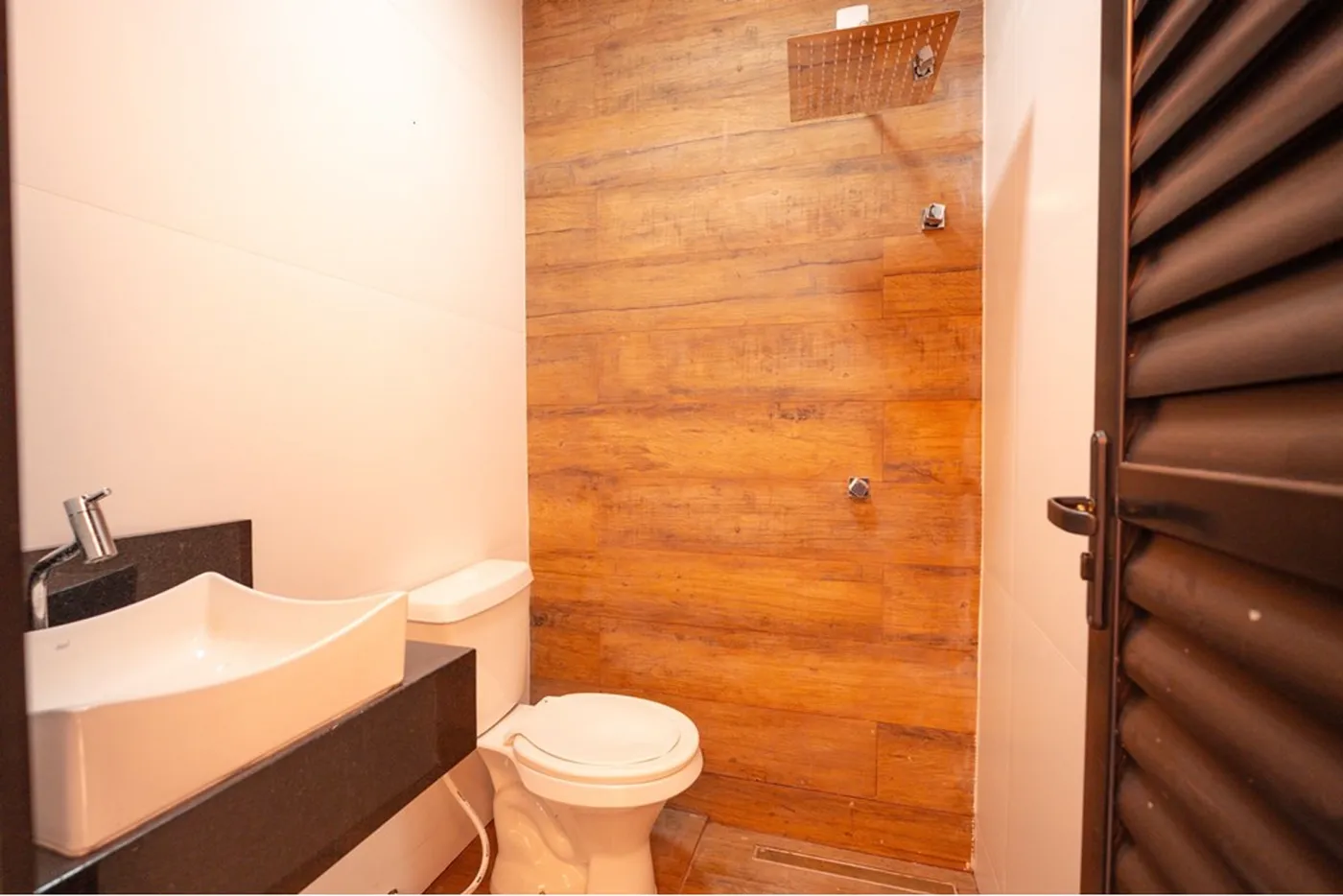 MMTFR 245 690591033-96 - REMAX Máxima Exclusividades
