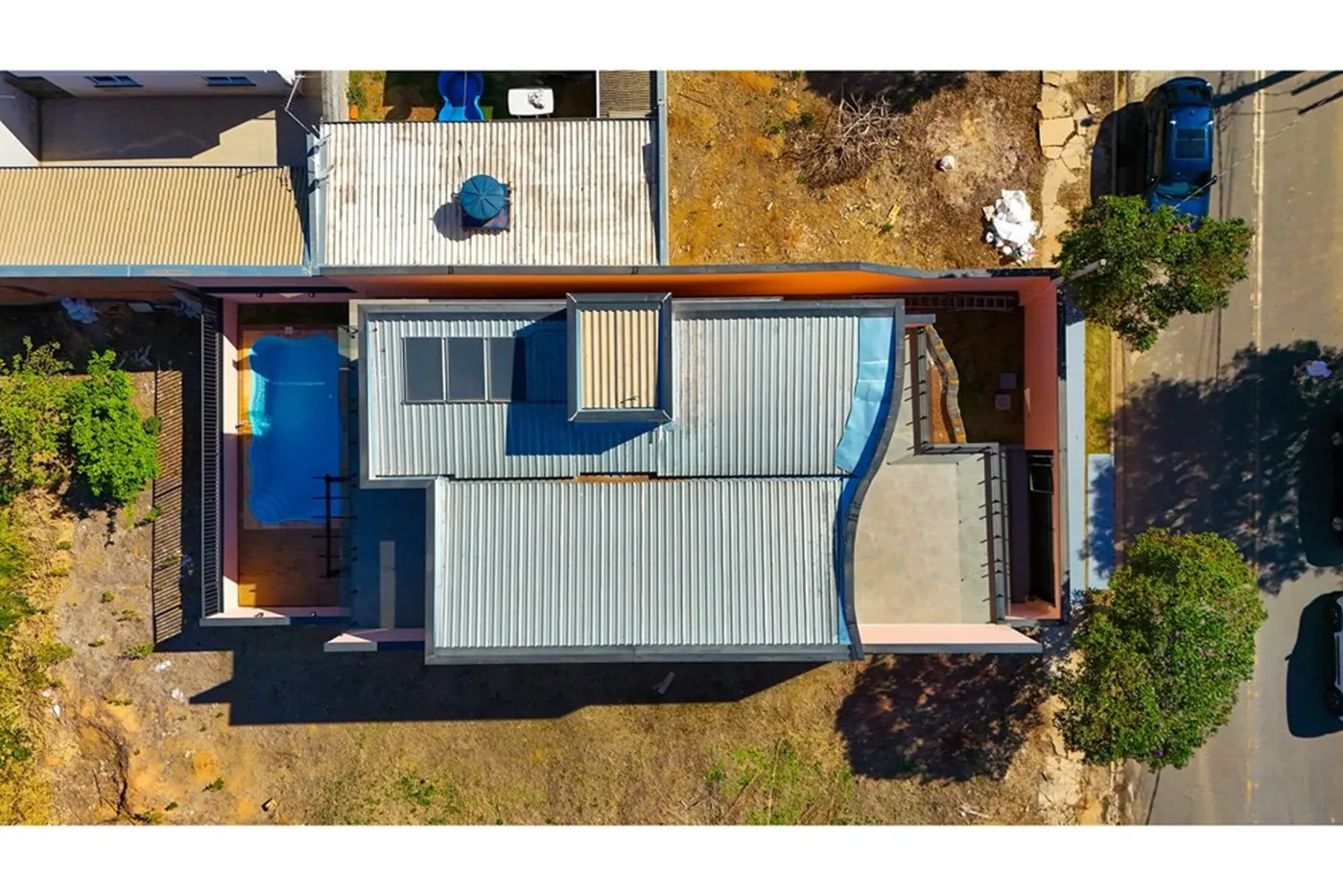 MMTFR 245 690591033-96 - REMAX Máxima Exclusividades