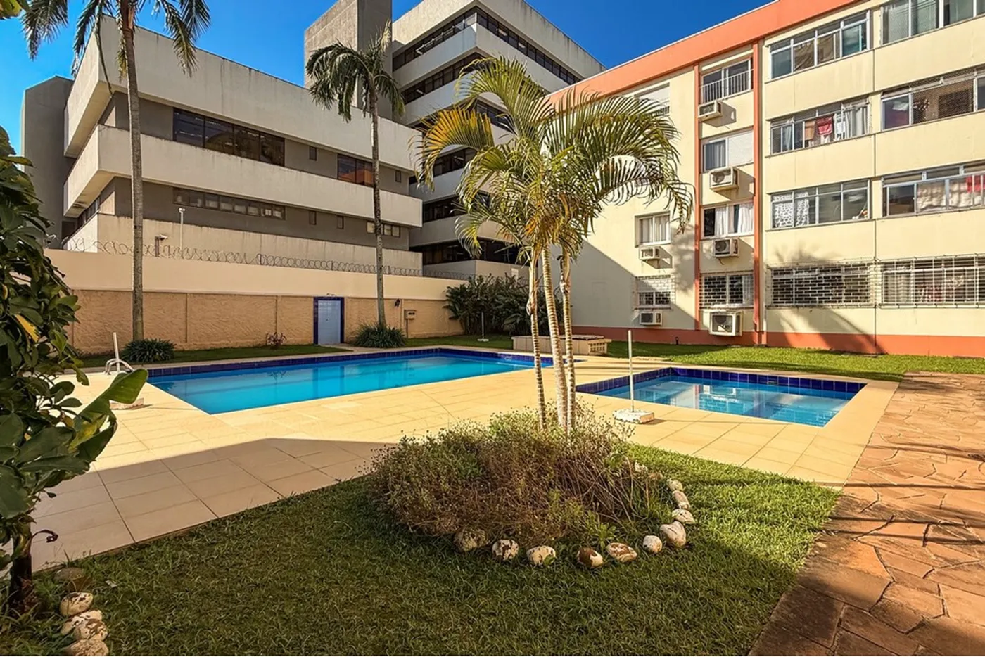 CDB 1291 Apto 612651031-47 - REMAX Pillares Exclusividades