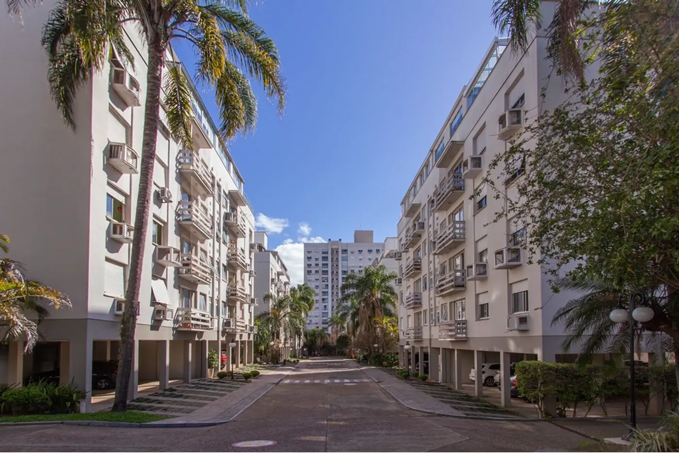 PDJW 687 Apto 610101018-18 - REMAX Tri Exclusividades