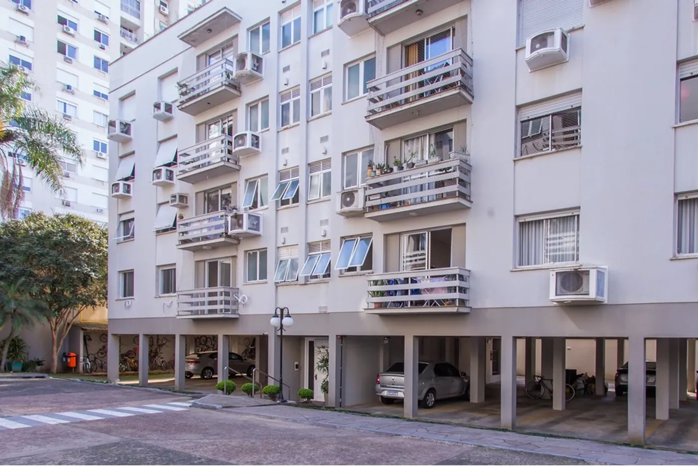 PDJW 687 Apto 610101018-18 - REMAX Tri Exclusividades
