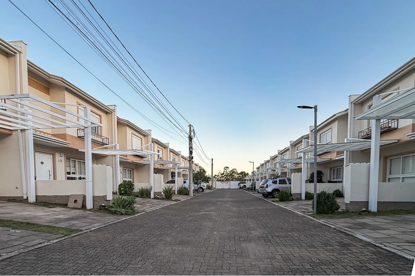 IAF 1977 610241012-199 - REMAX 520 Exclusividades