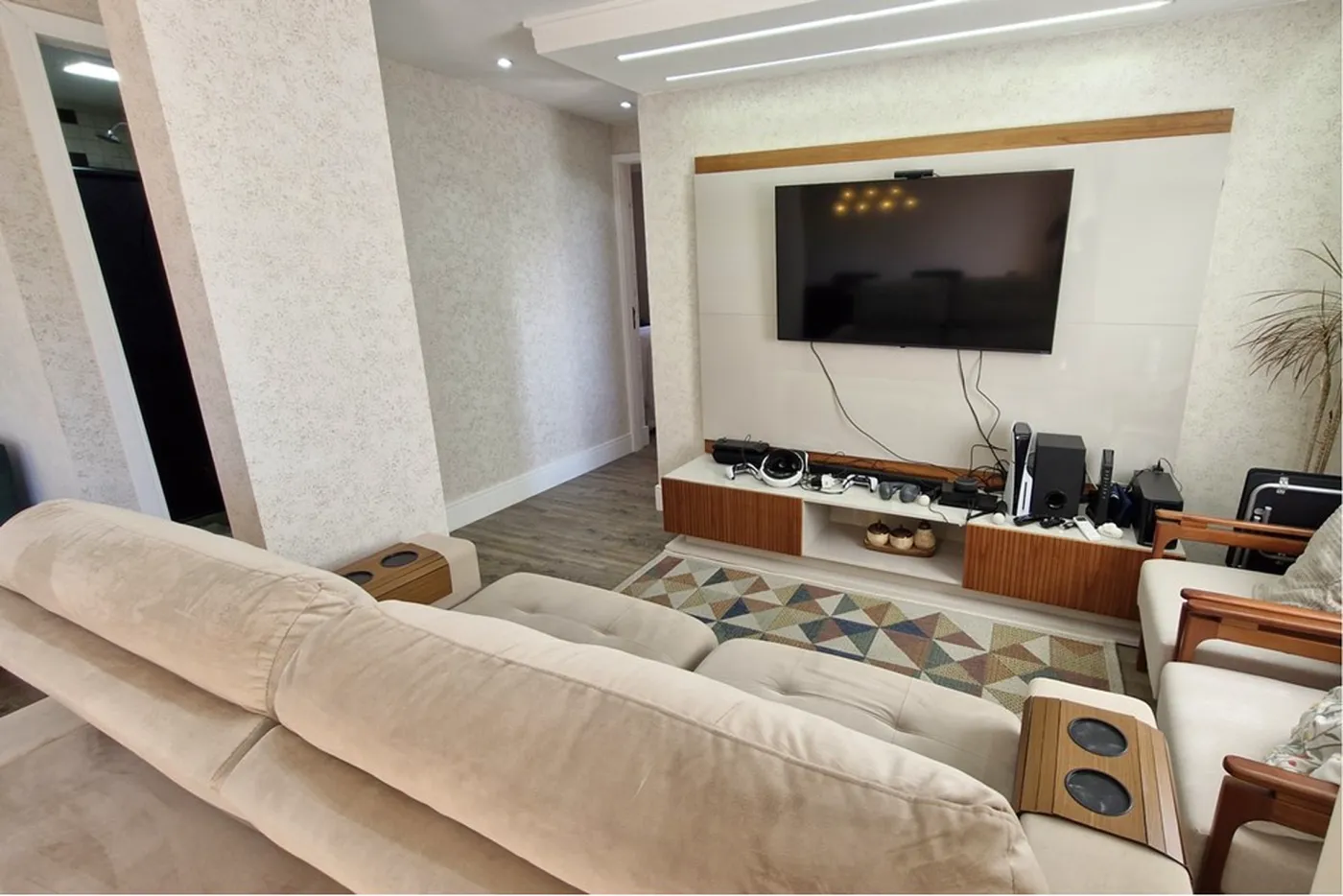 JADS 110 Apto 601131051-35 - REMAX Ares Exclusividades