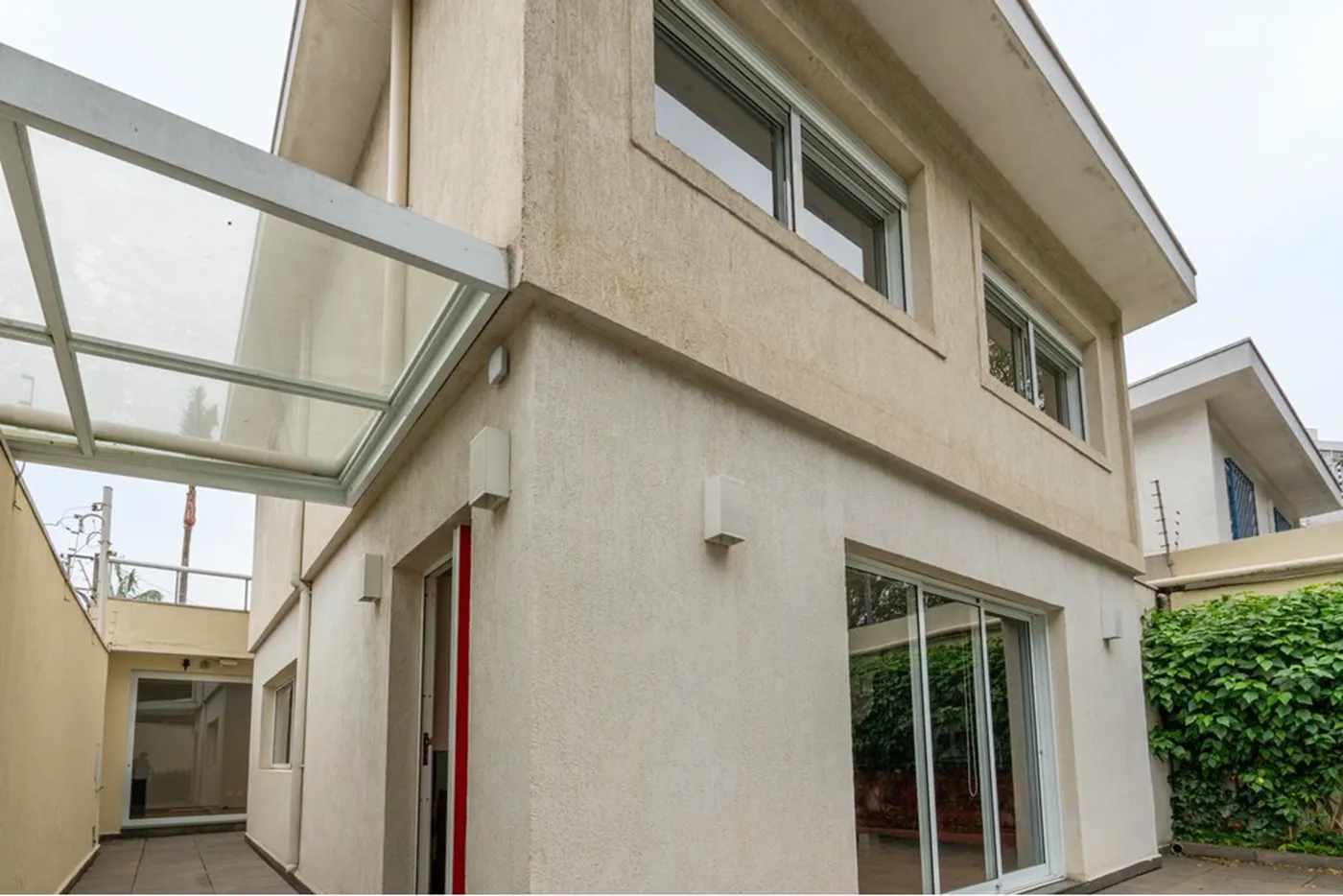 JPDP 112 Casa 601131061-6 - REMAX Ares Exclusividades