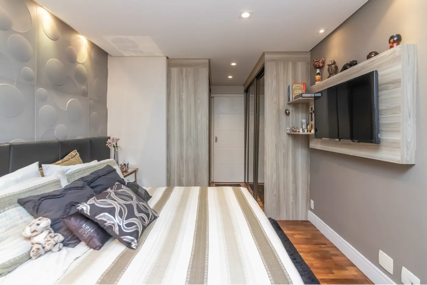 VGPN 167 Apto 602031028-1 - REMAX Classique Exclusividades