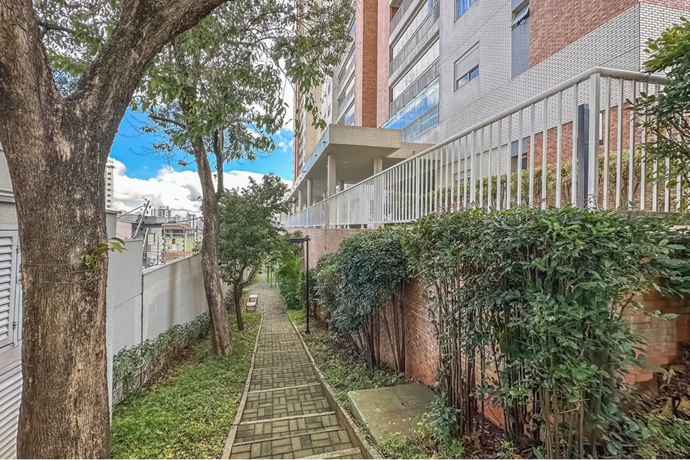 VGPN 167 Apto 602031028-1 - REMAX Classique Exclusividades