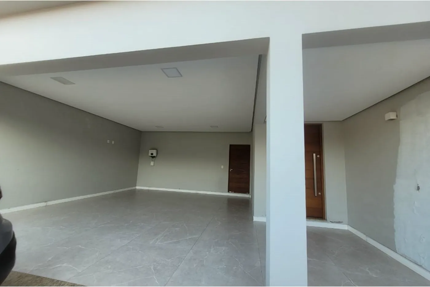 CAE 77 612511062-1 - REMAX Moderna Exclusividades