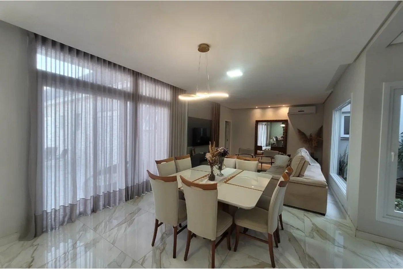 CAE 77 612511062-1 - REMAX Moderna Exclusividades