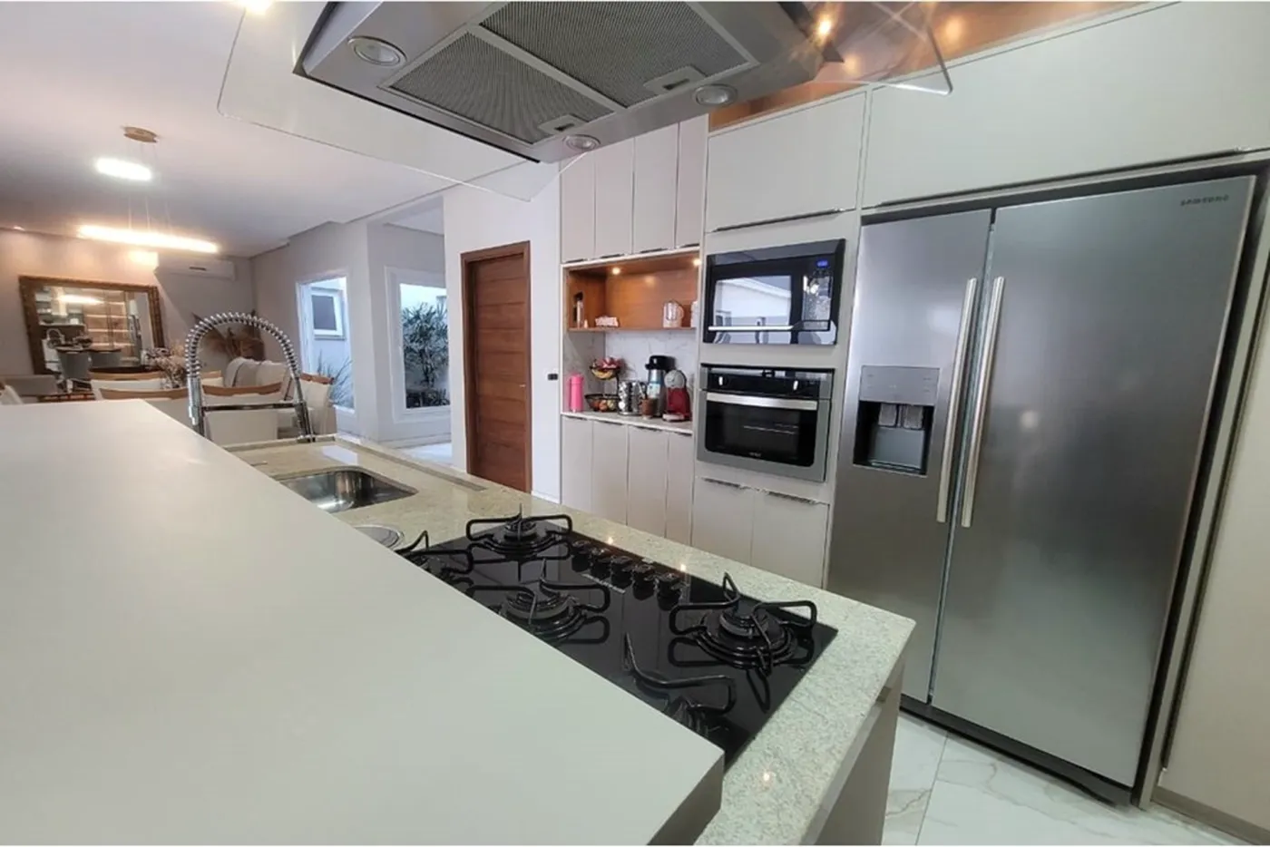 CAE 77 612511062-1 - REMAX Moderna Exclusividades