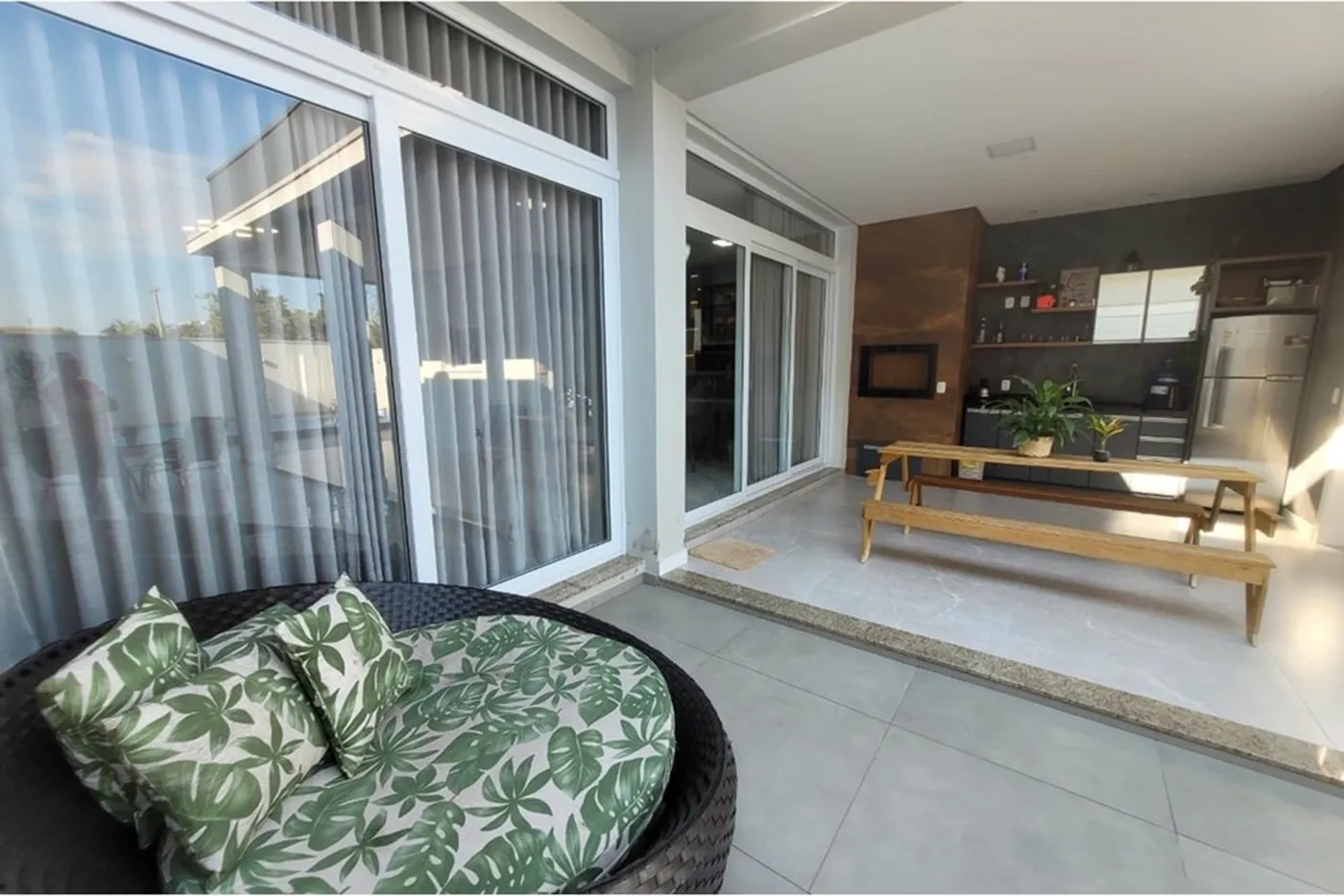 CAE 77 612511062-1 - REMAX Moderna Exclusividades