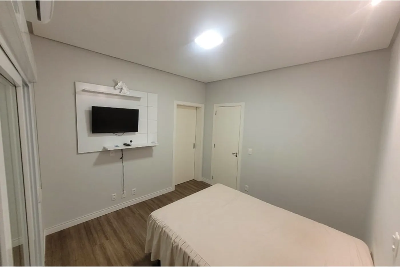 CAE 77 612511062-1 - REMAX Moderna Exclusividades