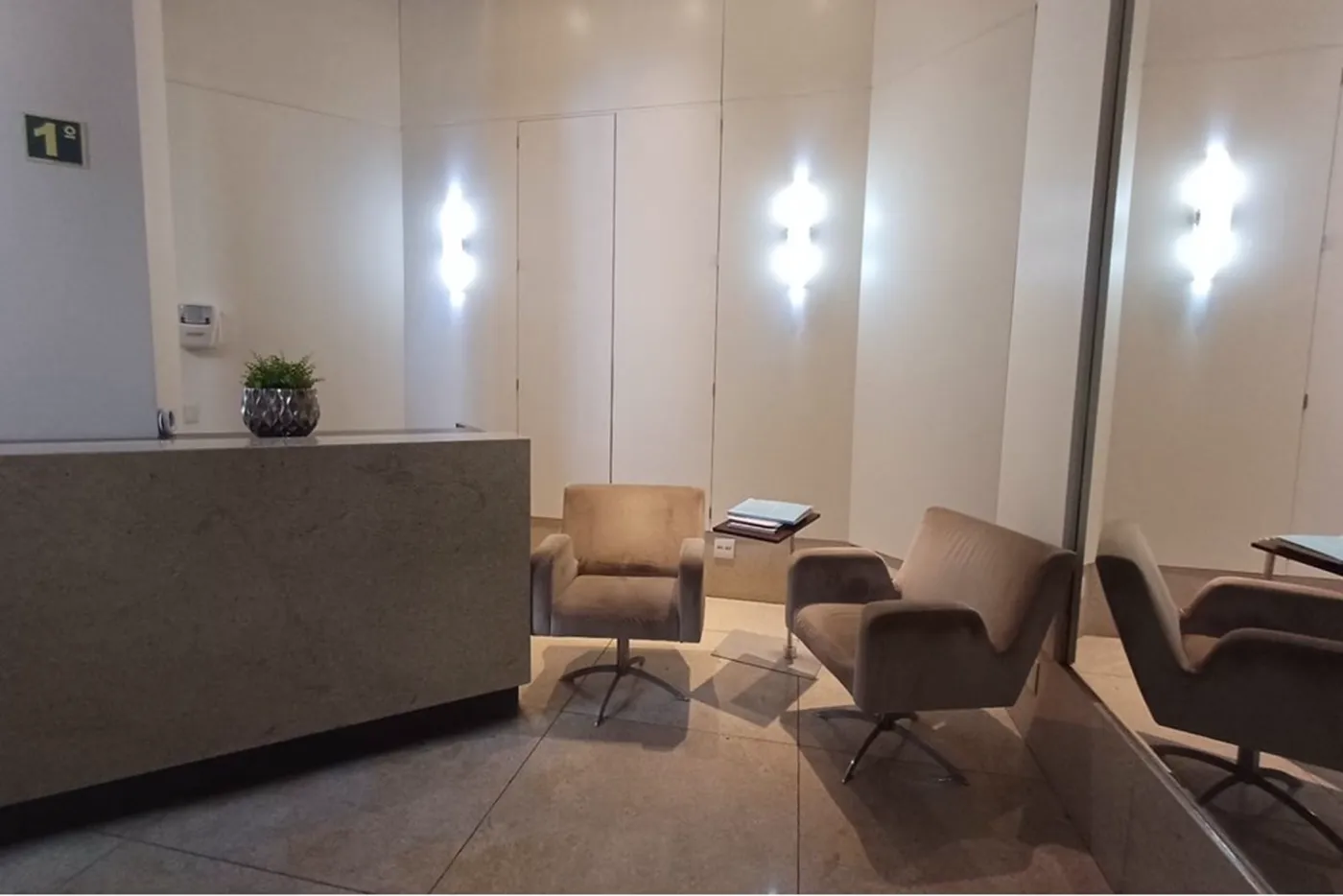 MDVMDP 1710 Sala 612541029-10 - REMAX Street Exclusividades
