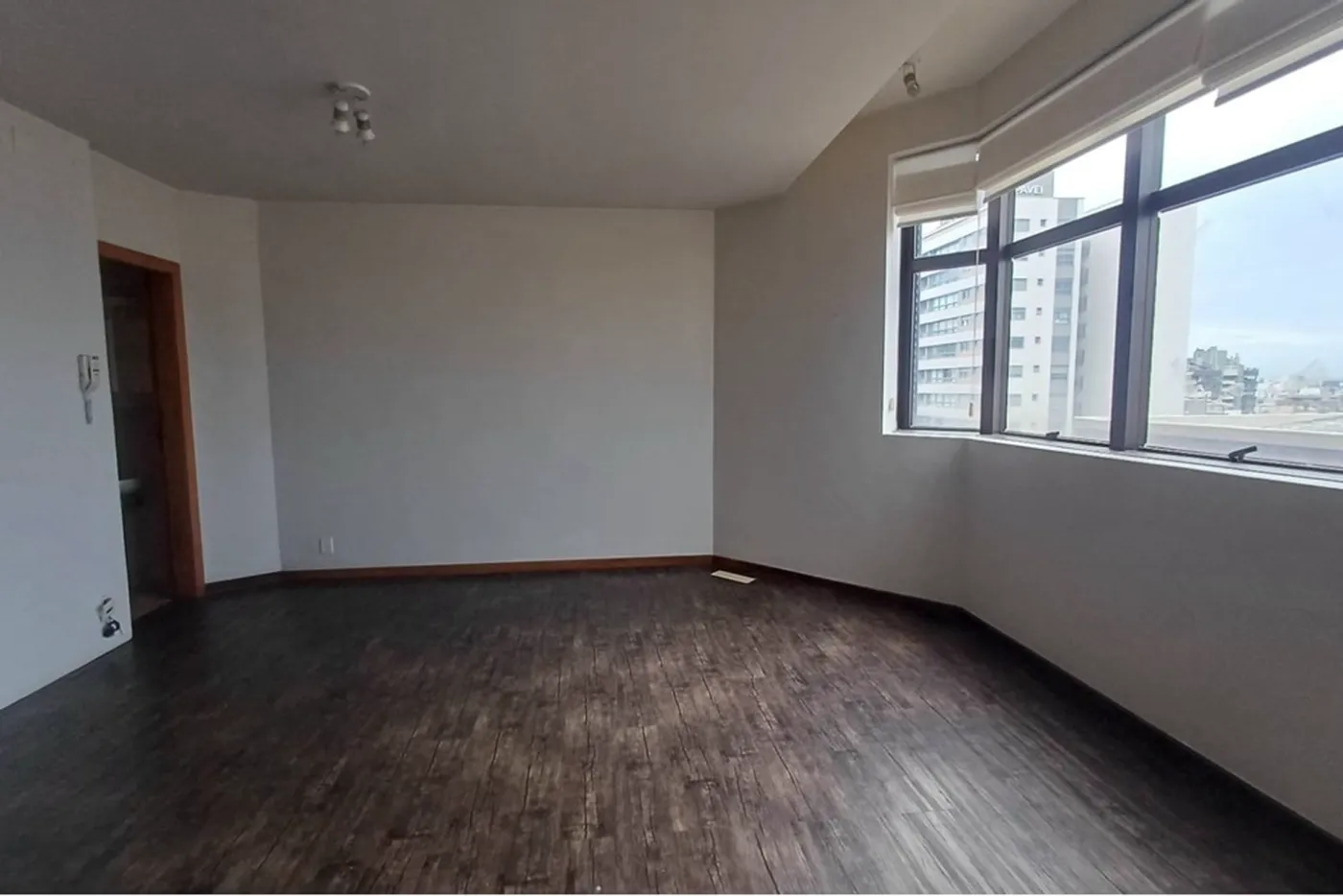 MDVMDP 1710 Sala 612541029-10 - REMAX Street Exclusividades