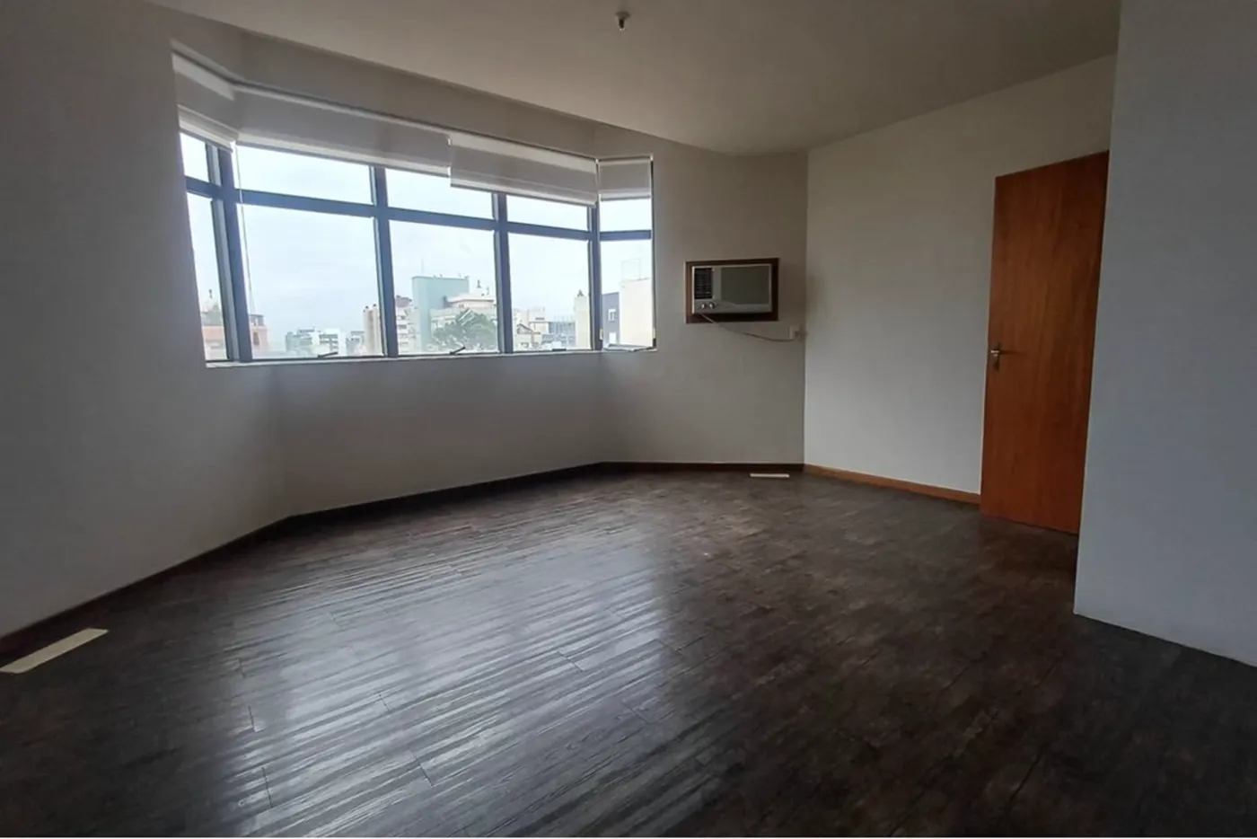 MDVMDP 1710 Sala 612541029-10 - REMAX Street Exclusividades