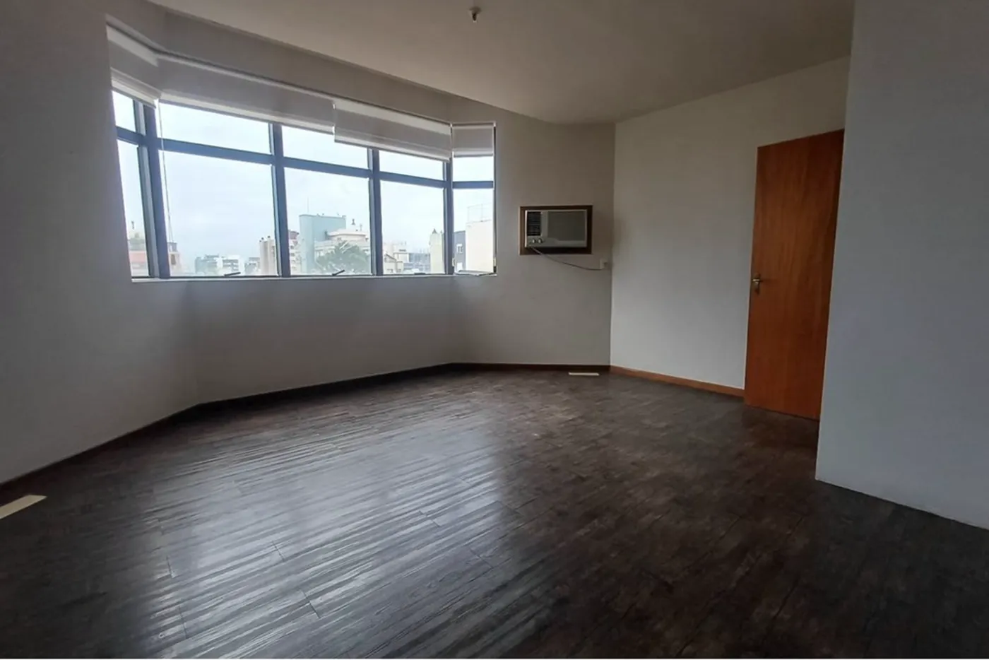 MDVMDP 1710 Sala 612541029-10 - REMAX Street Exclusividades
