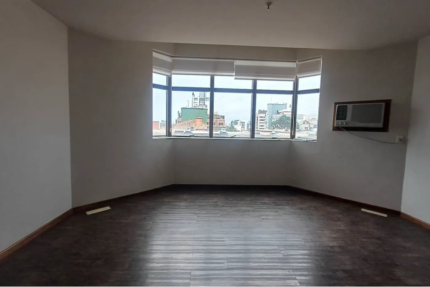 MDVMDP 1710 Sala 612541029-10 - REMAX Street Exclusividades