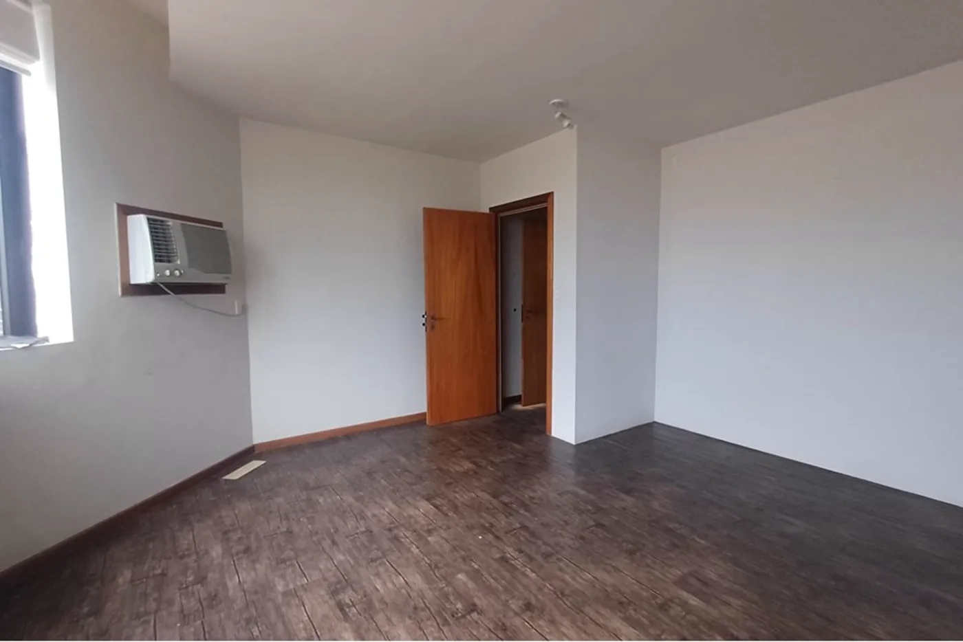 MDVMDP 1710 Sala 612541029-10 - REMAX Street Exclusividades