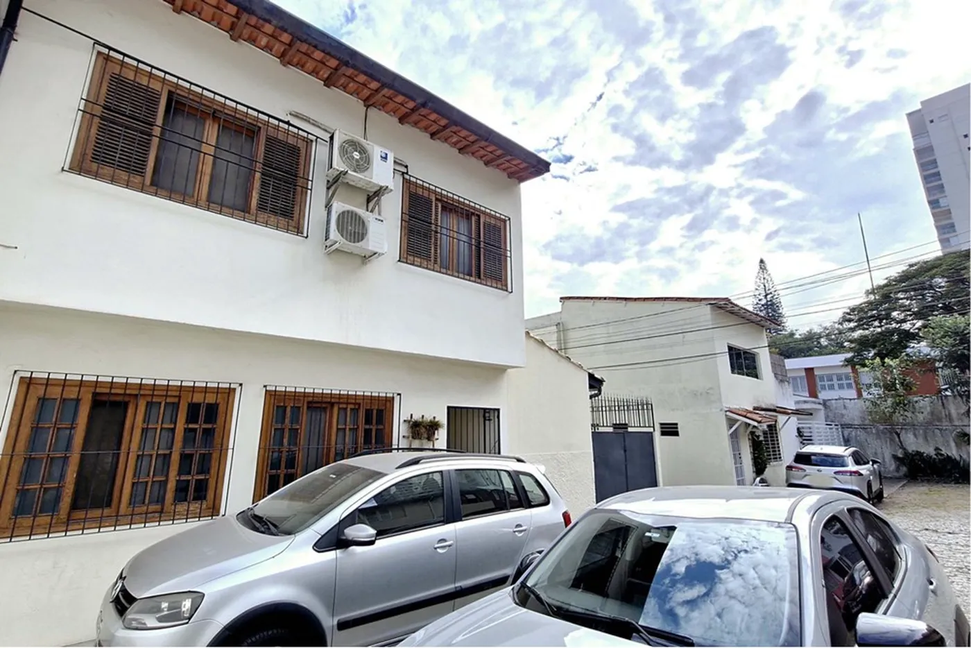 BMLG 200 Casa 601361052-93 - REMAX Trio Exclusividades