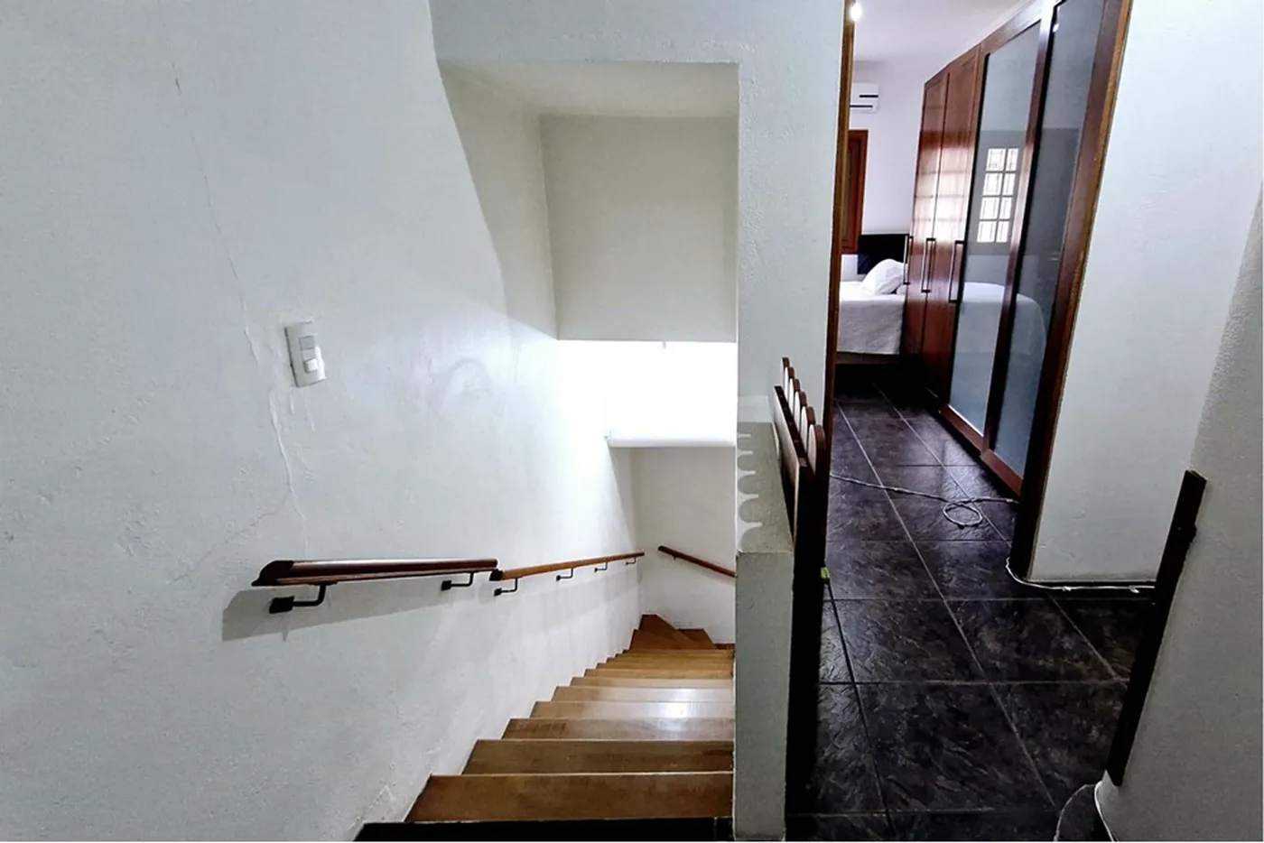 BMLG 200 Casa 601361052-93 - REMAX Trio Exclusividades