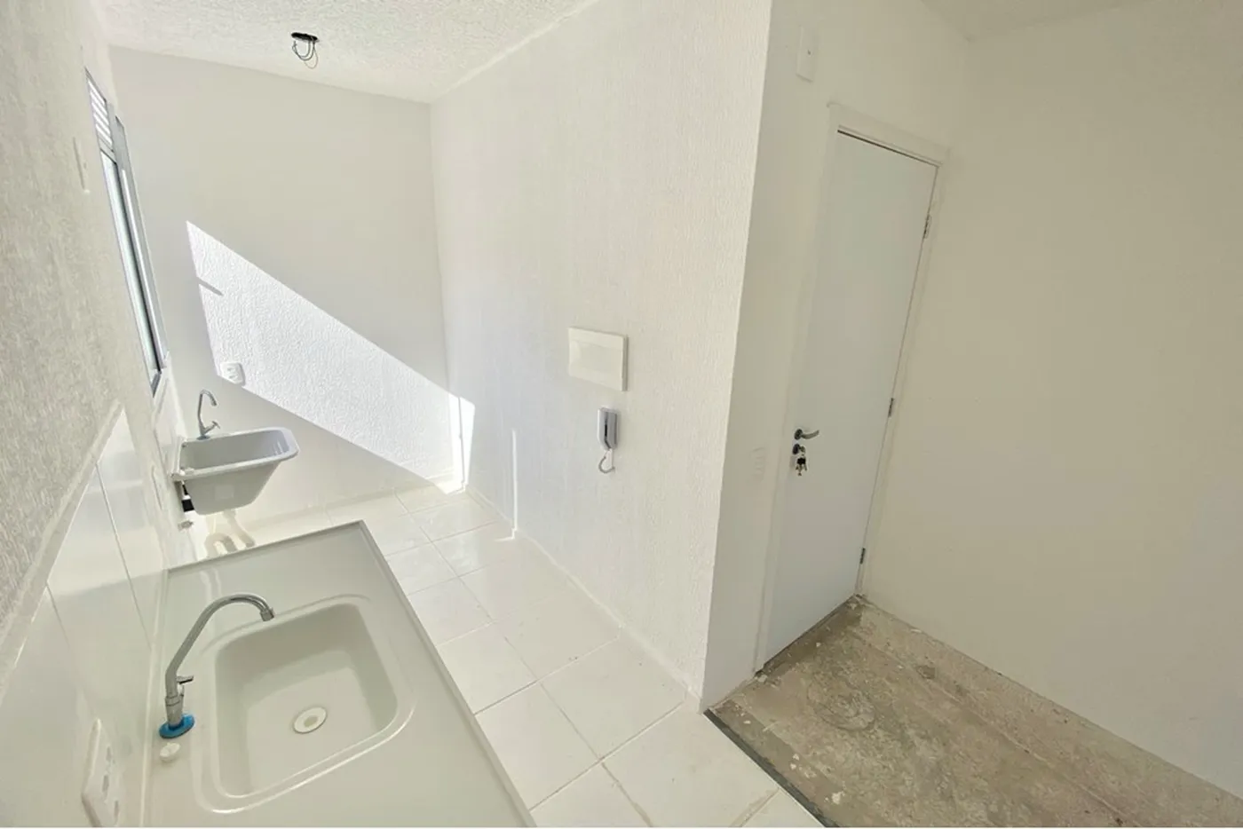 FC 1705 Apto 610241026-61 - REMAX 520 Exclusividades