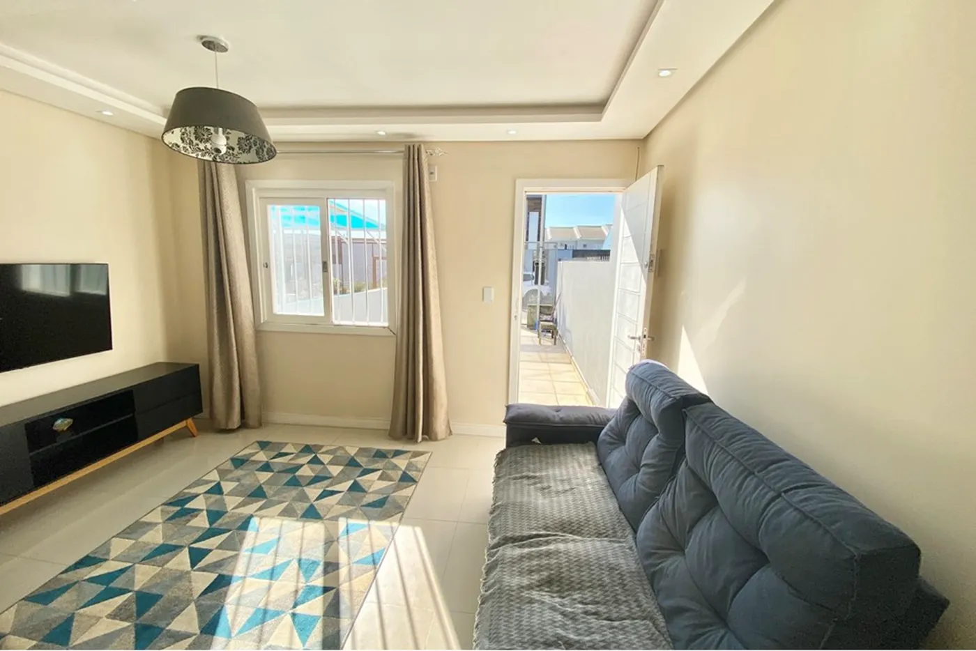 OMAAS 47 Casa 610241026-60 - REMAX 520 Exclusividades