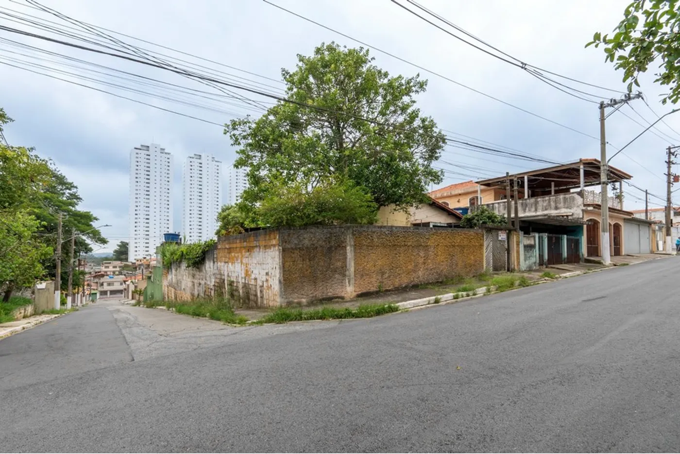 CDPCC 150 Casa 601131001-6 - REMAX Ares Exclusividades