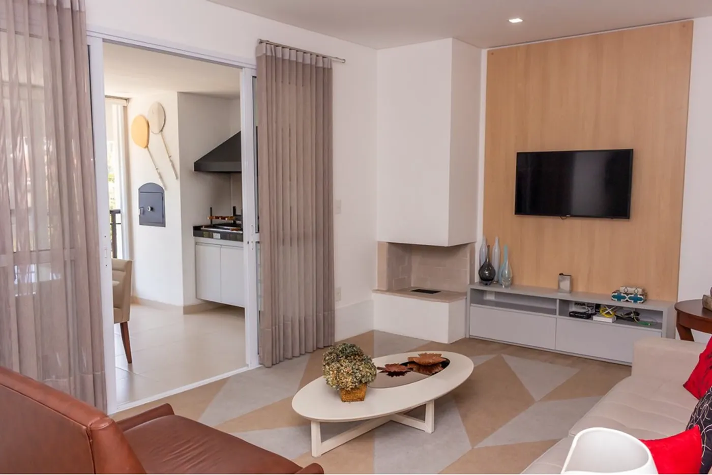 VIGV 200 Apto 601131003-86 - REMAX Ares Exclusividades